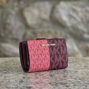 Michael Kors Jet Set Color-Block Medium Wallet